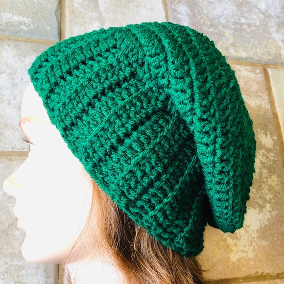 Green slouchy winter hat New hand crochet by me - Picture 5 of 5
